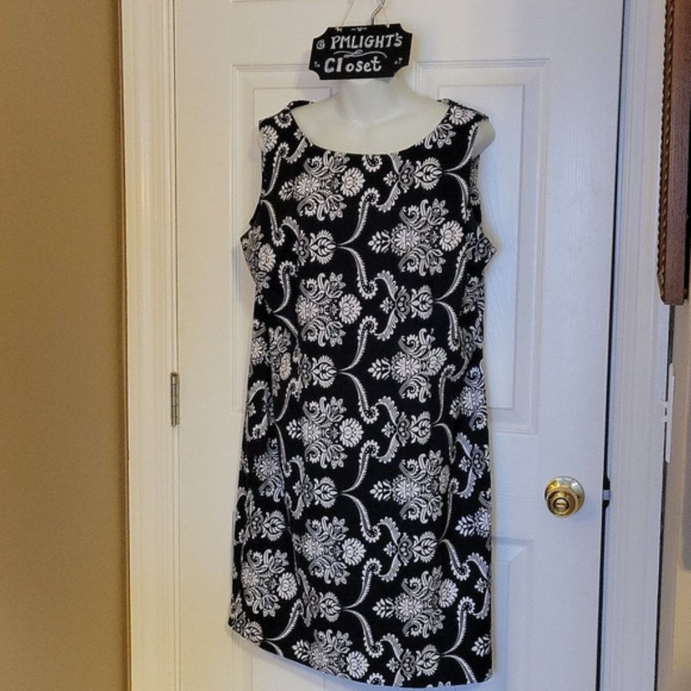 Danny & Nicole 16 Dress Sleeveless Black White Floral